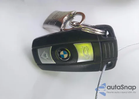 2009 BMW 328I xDrive from USA, damaged, VIN WBAPK53509A645488